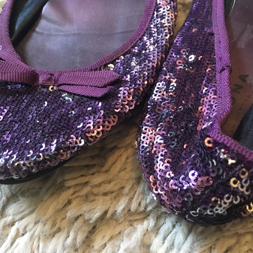 Sparkle flats! Sequins flip to silver or purple.